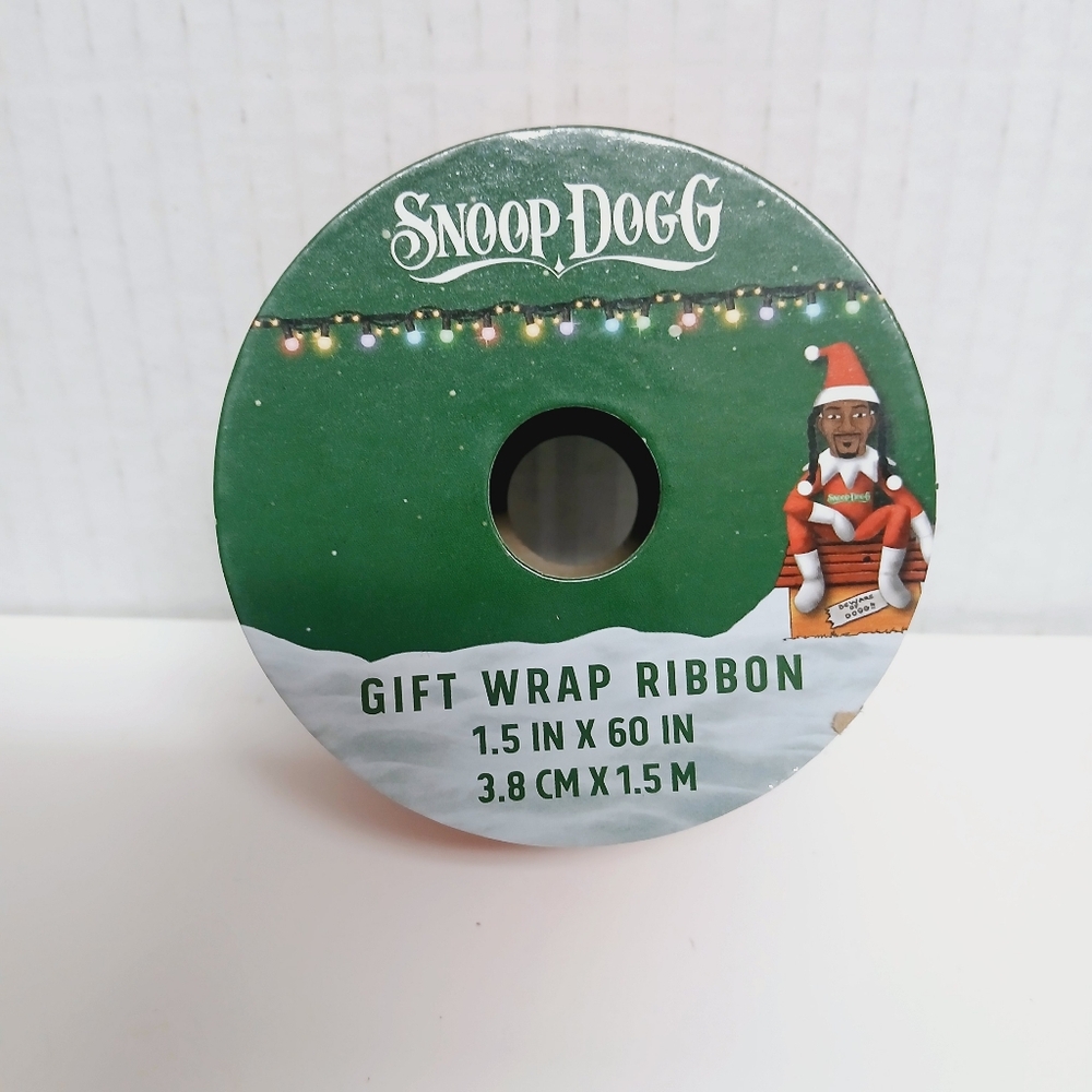 Snoop Dogg Snoop on the Stoop Gift Wrap Ribbon